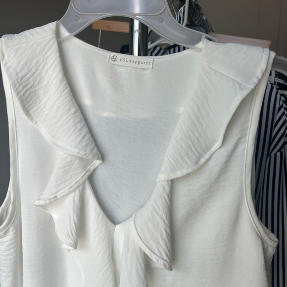 FSL + Apparel White Ruffle Neck Blouse S - Picture 2 of 5